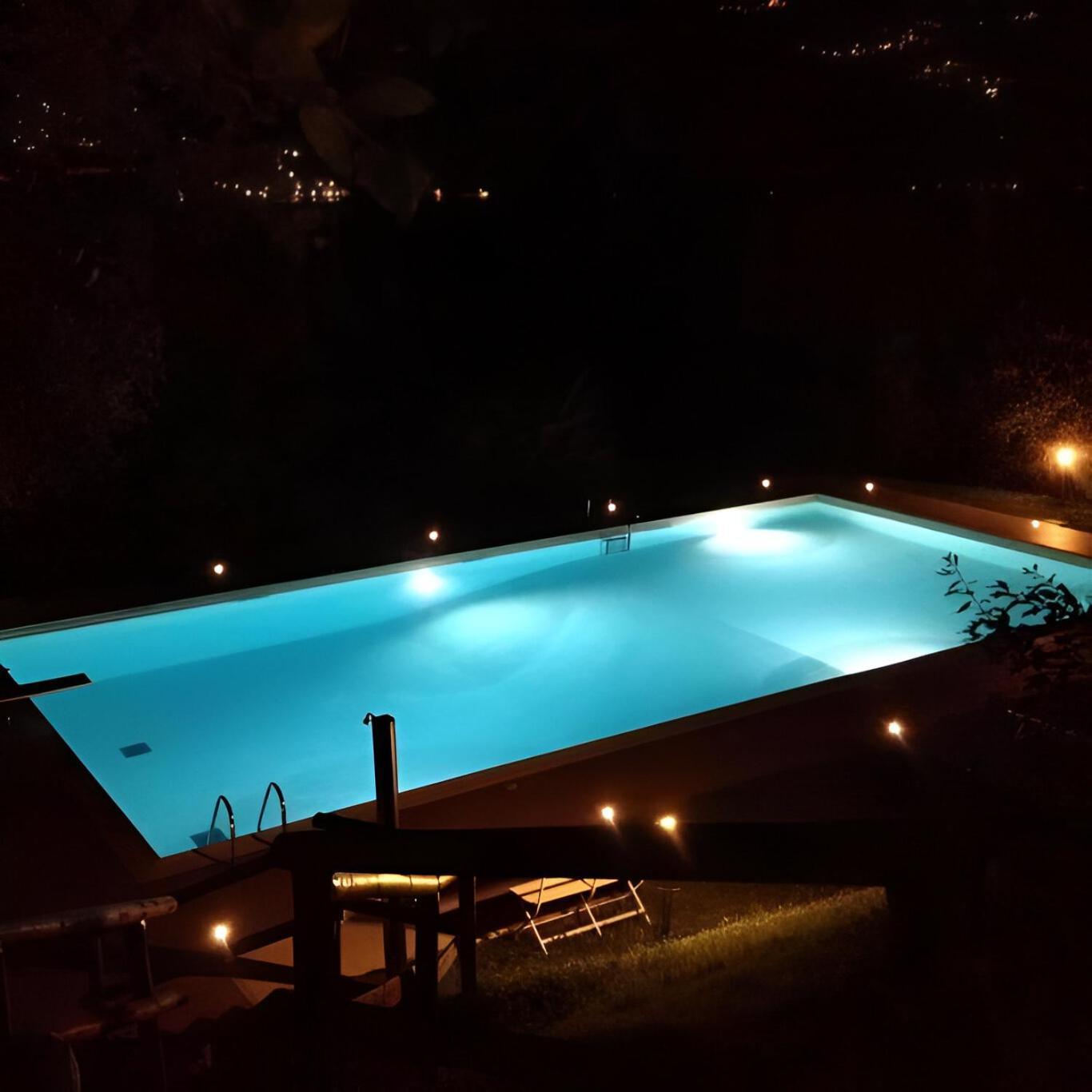 Casa Pg - Appartamento Vista Lago Monte Isola Luaran gambar